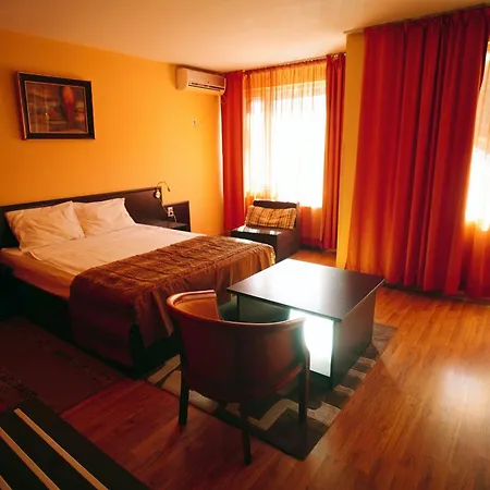 Family Art-Hotel Zora Vratsa Exterior photo